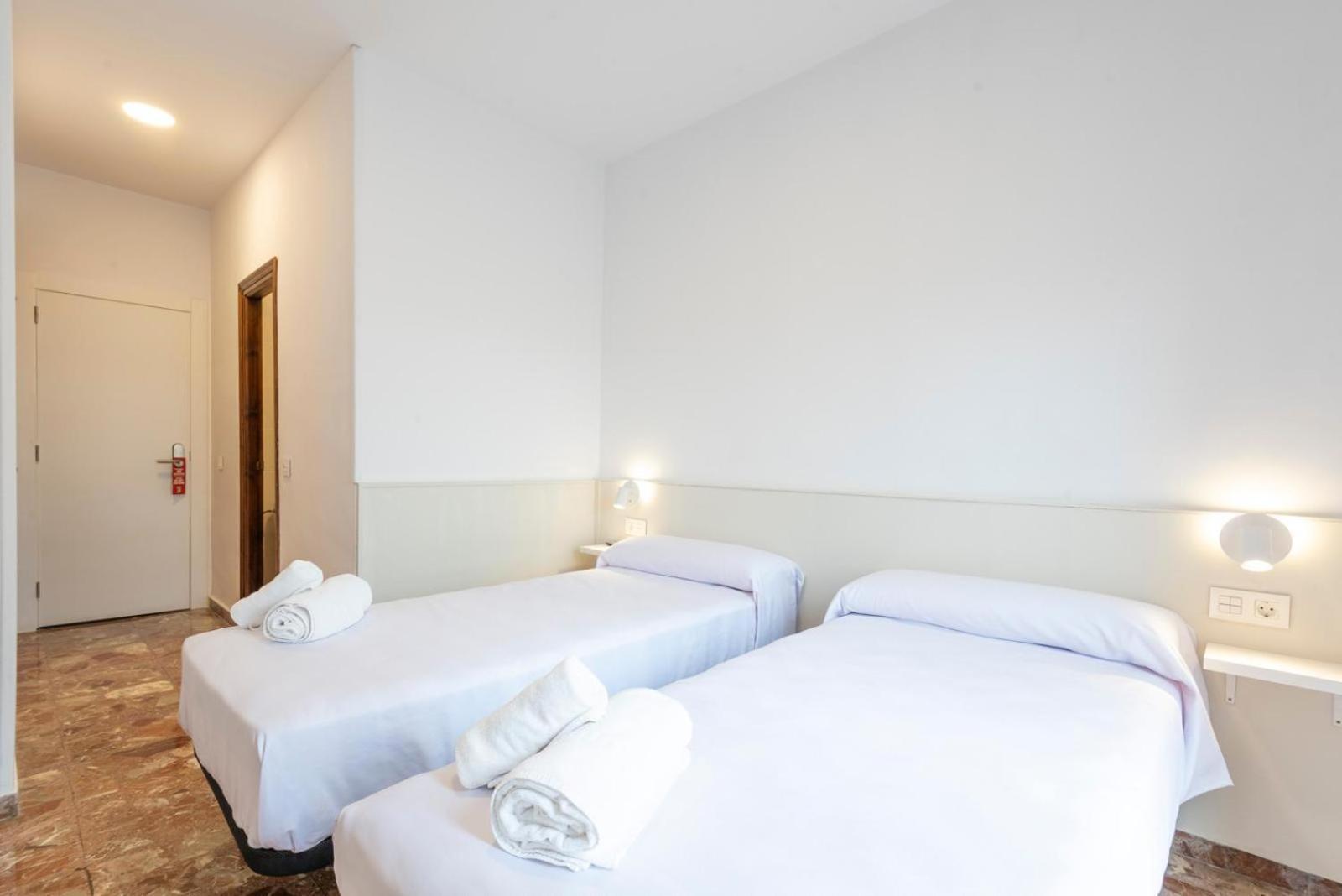Hostal La Via Verde Sarrion Екстер'єр фото